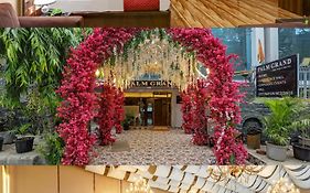 Hotel Palm Grand At Luxury Naraina New Delhi - Couple Friendly Local Ids Accepted
